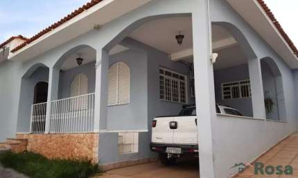 Casa Comercial e Residencial à venda, 220m² Araés, Cuiabá - CA5944
