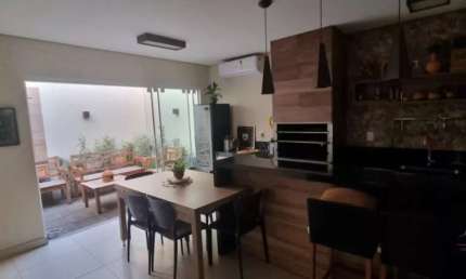 Casa com 3 quartos à venda na Rua Clarindo Epifânio da Silva, 500, Despraiado, Cuiabá