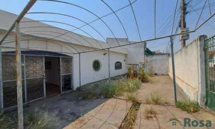 Casa Térrea no Bairro Quilombo – Perfeita para Residencial ou Comercial – Preço de Oportunidade! - CA6767