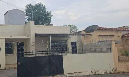 Casa com 3 quartos à venda na Rua Candido Mariano, n° 928, Centro-Norte, Cuiabá