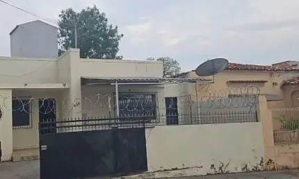 Casa com 3 quartos à venda na Rua Candido Mariano, 1026, Centro-Norte, Cuiabá