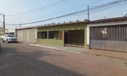 Casa com 3 quartos à venda na Rua L, 68, Coophamil, Cuiabá