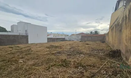 Terreno à venda na Rua Perúgia, 61, Jardim Itália, Cuiabá