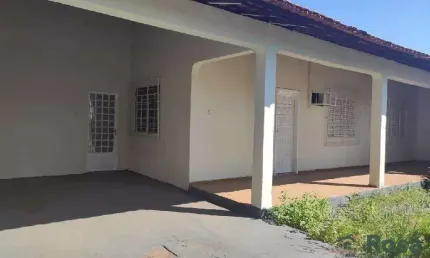 Casa próximo á Arena Pantanal, com 3 quartos,  sendo 01 suíte, Jardim Primavera, Cuiabá - CA7741