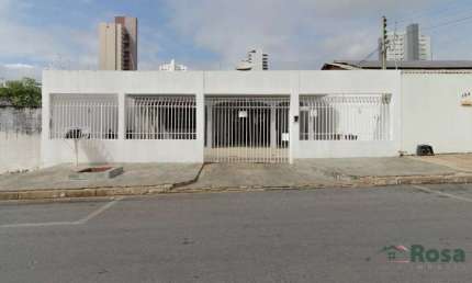 Imóvel Amplo à Venda para Fins Residencial e Comercial, com 4 Quarto(s), sendo 1 Suíte, piscina, próximo ao 44º Batalhão de Infantaria Motoriado, Cuiabá. - CA7871