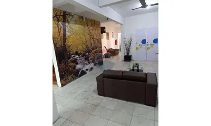 Sobrado Comercial com 330m2 , 9 Salas ,6 Banheiros e 3 Vagas em Santa Cecília. Oportunidade para Investidores