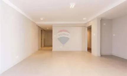 Reduzimos o valor, apto 100% reformado em frente ao colégio dante-á.útil 212m² 3 dorms (1 suíte)copa, lavabo, homeoffice,2 vagas r$2.750.000,00.