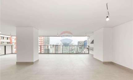 MAISON HELENA RECÉM ENTREGUE PELA ZABO, BAIXAMOS O VALOR, MELHOR DA REGIÃO, LAZER COMPLETO 3 SUÍTES/3 VAGAS POR R$5.299.000,00(R$25.475,00/m²)