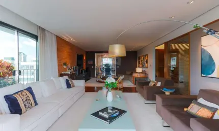 Apartamento tipo para venda com 2 quartos, sendo 2 suítes, 280m²