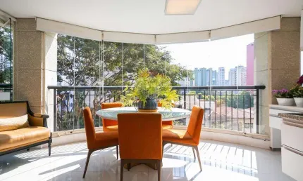 Luxo e Conforto: Apartamento de 240m² em HIGIENÓPOLIS PARA LOCAÇÃO TOTALMENTE MOBILIADO R$ 20.500,00