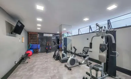 Apartamento 3 dormitórios à venda. são 155m² na rua baronesa de itu sendo uma suíte.