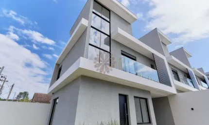 Casa com 3 quartos à venda na Rua Sílvio Zanatta, 825, Santo Inácio, Curitiba, 146 m2 por R$ 1.239.000