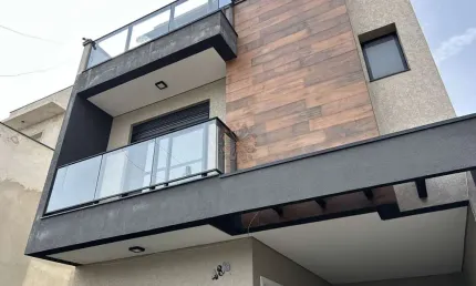 Casa com 3 quartos à venda na Rua Edmundo Saporski, Mercês, Curitiba, 138 m2 por R$ 1.090.000