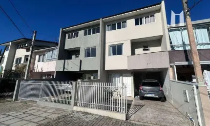 Sobrado com 4 dormitórios à venda, 150 m² por R$ 650.000,00 - Vila Bancária - Campo Largo/PR