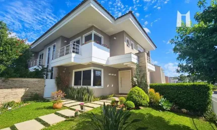 Sobrado com 4 dormitórios à venda, 281 m² por R$ 1.500.000,00 - Vila Bancaria - Campo Largo/PR