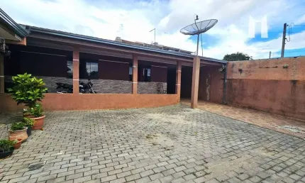 Casa com 3 dormitórios à venda, 195 m² por R$ 330.000,00 - Loteamento Yara - Campo Largo/PR