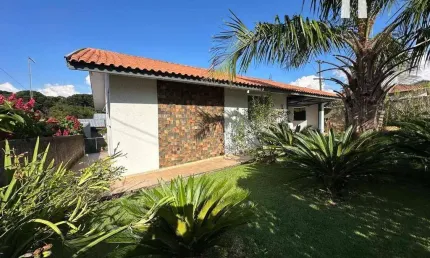 Casa com 3 dormitórios à venda, 130 m² por R$ 550.000,00 - Vila Nova - Campo Largo/PR