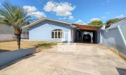 Casa com 3 dormitórios à venda, 300 m² por R$ 850.000,00 - Vila Bancária - Campo Largo/PR