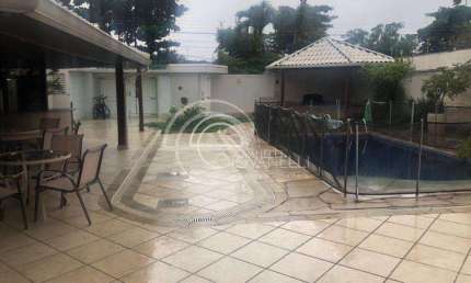 Luxuosa casa em condomínio à venda no Recreio dos Bandeirantes, Rio de Janeiro-RJ: 5 quartos, 5 suítes, 3 salas, 7 banheiros, 4 vagas e 730m².