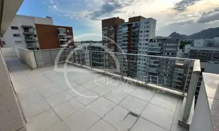 COBERTURA DUPLEX 04 SUÍTES À VENDA - BARRA OLÍMPICA: OPORTUNIDADE ÚNICA! Venha se surpreender com esta incrível cobertura de luxo!