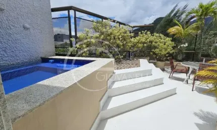 Cobertura de Luxo na Barra da Tijuca, Rio de Janeiro - Linear !3 quartos, 3 suítes, 5 banheiros, 4 vagas de garagem, 262m² de área.