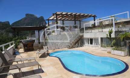 COBERTURA LINEAR DE 5 SUITES À VENDA - JARDIM OCÊANICO