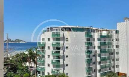 FLAT DE 1 QUARTO À VENDA - ORLA DA BARRA - EDIFICIO SERNAMBETIBA