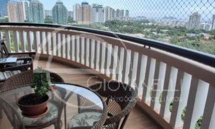 Condomínio Palm Springs: Apartamento de 3 Quartos em Andar Alto com 2 Vagas e Vista para o Mar e Pedra da Gávea