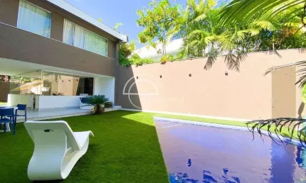 Casa de Luxo à Venda no Itanhangá, Rio de Janeiro-RJ! 4 Quartos, 4 Suítes, 6 Banheiros, 4 Vagas, 454m² de Área.