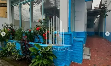 Casa Térrea à venda na Barra Funda com 264m²  de 03 dormitorios 3 banheiros