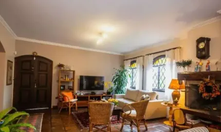 Sobrado à venda no morumbi com 300m² 4 dormitórios 2 suítes 5 banheiros 5 vagas