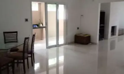 Casa à venda 260m² com 4 dormitórios 2 suítes 5 vagas na saúde.