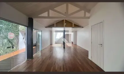 Casa com 2 quartos à venda na Rua Jurandá, 194, Vila Madalena, São Paulo