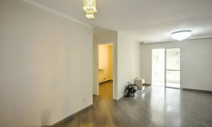 Apartamento à venda com 96m²,com 3 quartos sendo 1 suíte  e 2 vagas