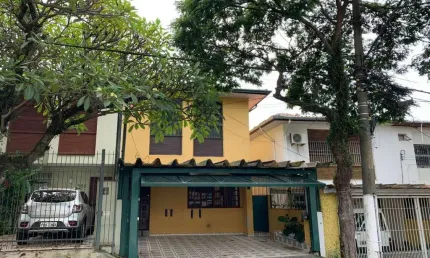 Sobrado 3 dormitórios 1 suíte 2 vagas - 138m2 brooklin