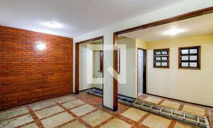 Casa à Venda - Chácara Santo Antonio, 3 Quartos,  125 m2