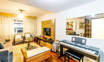 Casa à Venda - Chácara Santo Antonio, 4 Quartos,  127 m2
