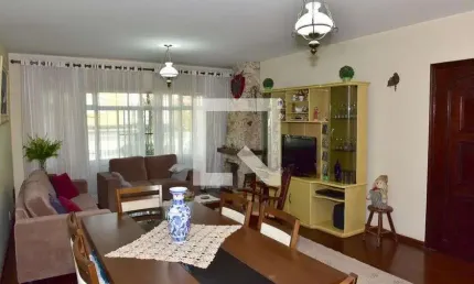 Casa à Venda - Jardim Marajoara , 3 Quartos,  180 m2