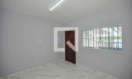 Casa à Venda - Portal do Morumbi, 2 Quartos,  200 m2