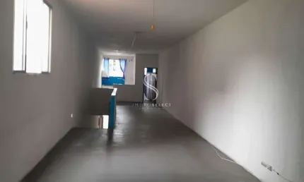 Pinheiros - Casa Residencial/Comercial de 100m² com 1 dormitório e 1 vaga.