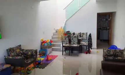 Casa sobrado à venda de 130m² com 3 dormitórios sendo 3 suítes e 2 vagas no ipiranga casa sobrado à