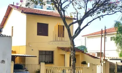 Chacara inglesa - casa de 174m² com 3 quartos, 2 banheiros e 1 vaga para automovel.