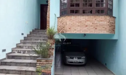 Vila suzana, casa de 220m² , sendo 3 dormitórios, 4 banheiros e 2 vagas de garagem.