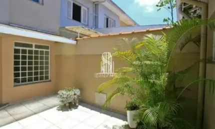 Sobrado residencial de 181m² com 3 dormitórios / 1 suíte e 2 vagas à venda na região do brooklin, sp