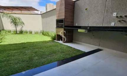 Vila Mariana, Sobrado Residencial de 150m² com 3 suítes, 2 vagas.