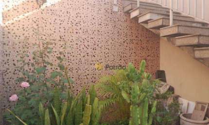 Casa com 4 quartos para alugar na Rua Continental, Jardim do Mar, São Bernardo do Campo