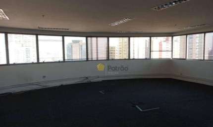 Sala comercial para alugar na Rua Tiradentes, Santa Terezinha, São Bernardo do Campo