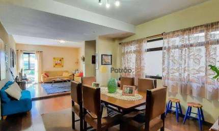 Casa com 4 quartos para alugar na Rua Ártico, Jardim do Mar, São Bernardo do Campo