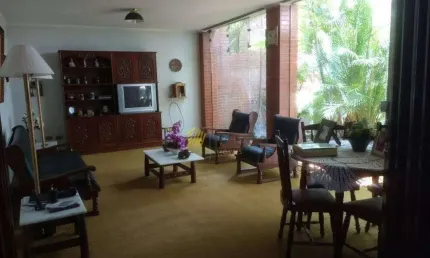 Casa com 4 quartos à venda na Rua Edgar Gerson Barboza, Vila Dayse, São Bernardo do Campo