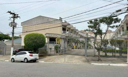 Casa com 2 quartos para alugar na Rua Industrial, Bela Vista, São Paulo